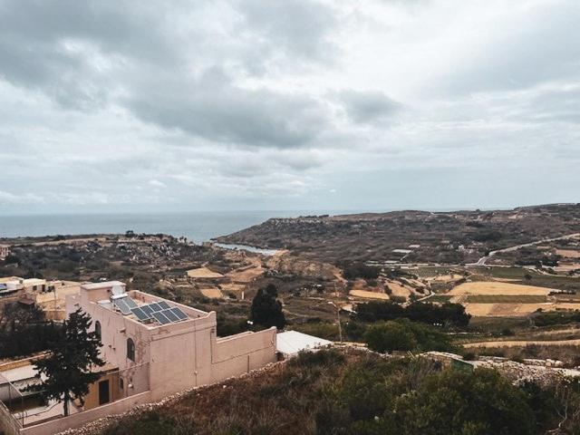 Spacious, Bright, Valley & Sea View Maisonette Xaghra Exterior photo
